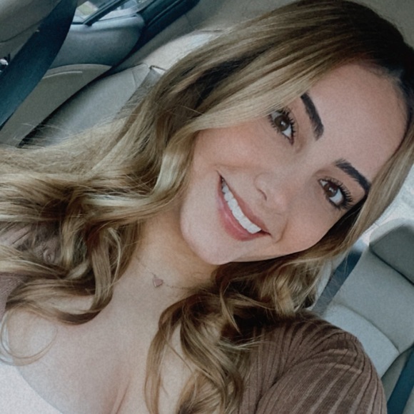 mirandaflores27
